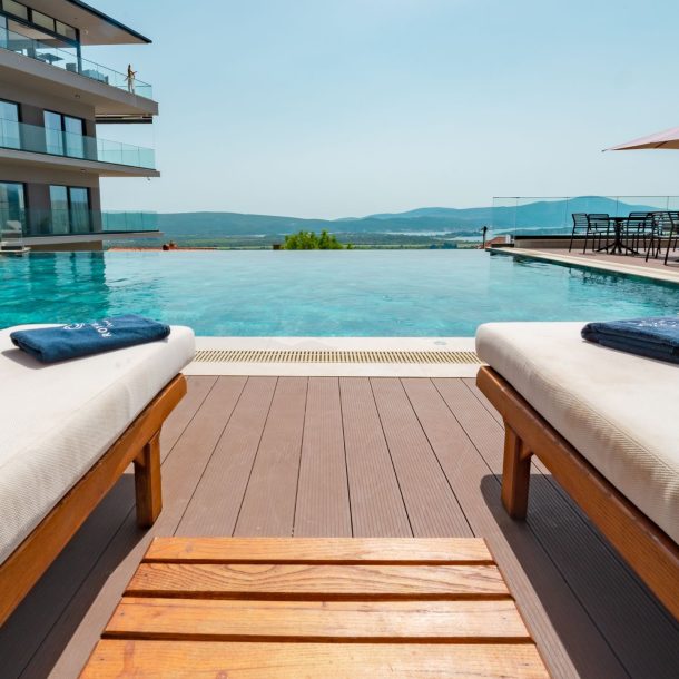Infinity Pool